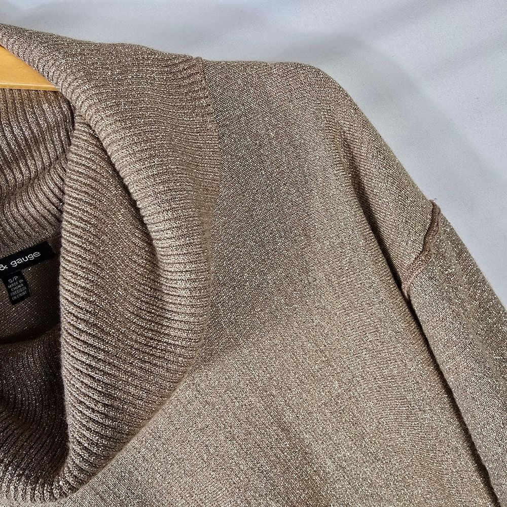 Cable & Gauge Taupe Metallic Cowl Neck Sweater Size S - Picture 7 of 11